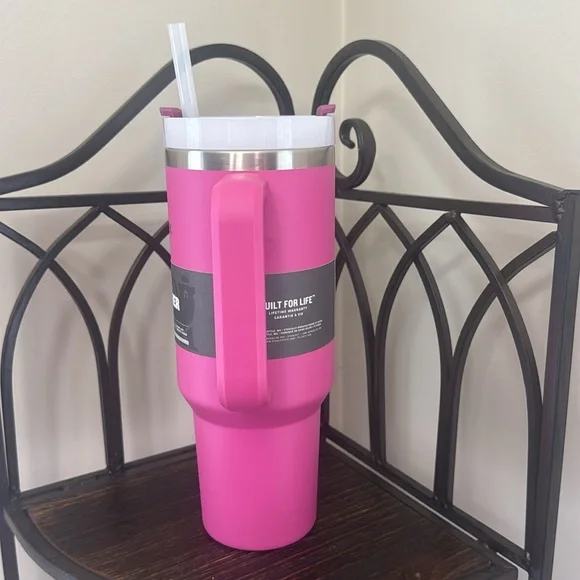 OG Stanley 40oz Azalea NWT “The Big Grip”